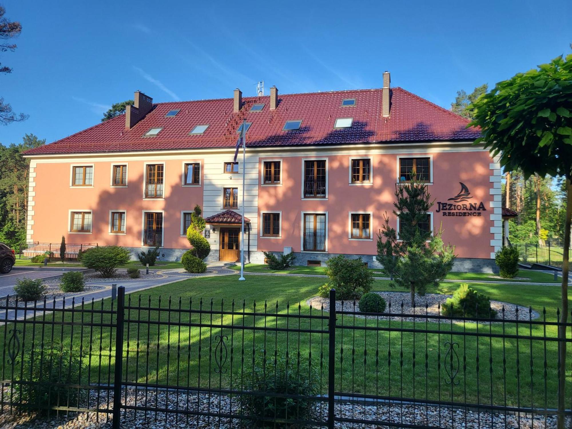 Apartament Przy Jeziorze Борне-Суліново Екстер'єр фото